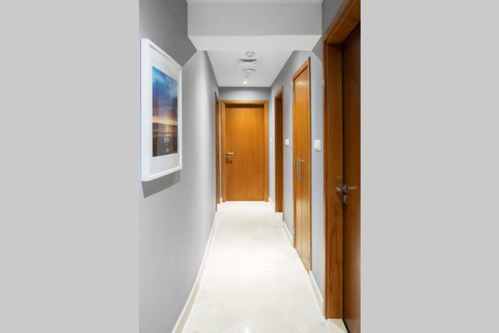דובאי Wsuites - Big Terrace With Beautiful Marina View מראה חיצוני תמונה
